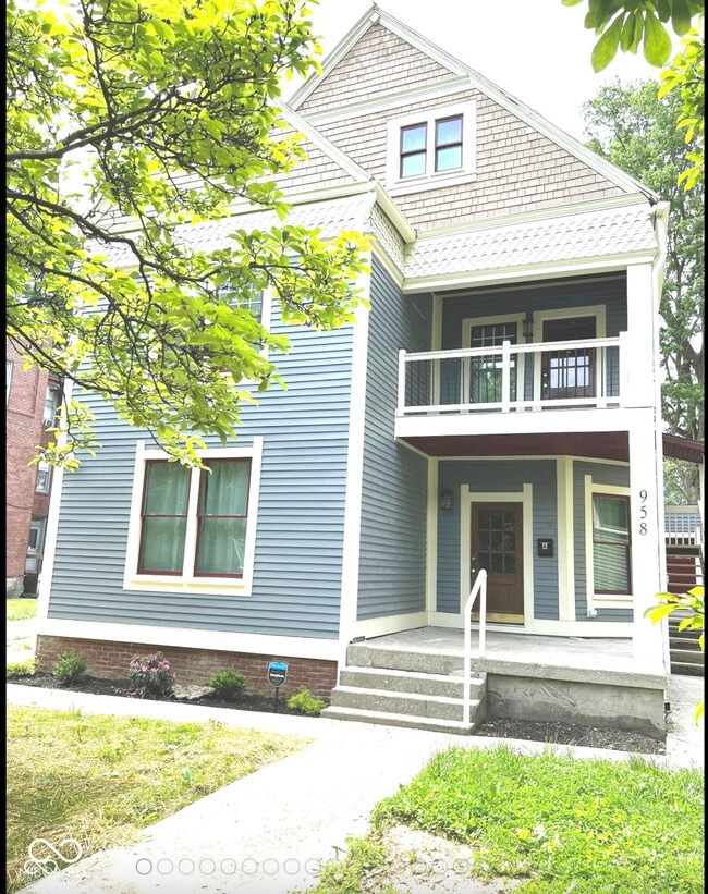 property at 958 Woodruff Place Middle Dr