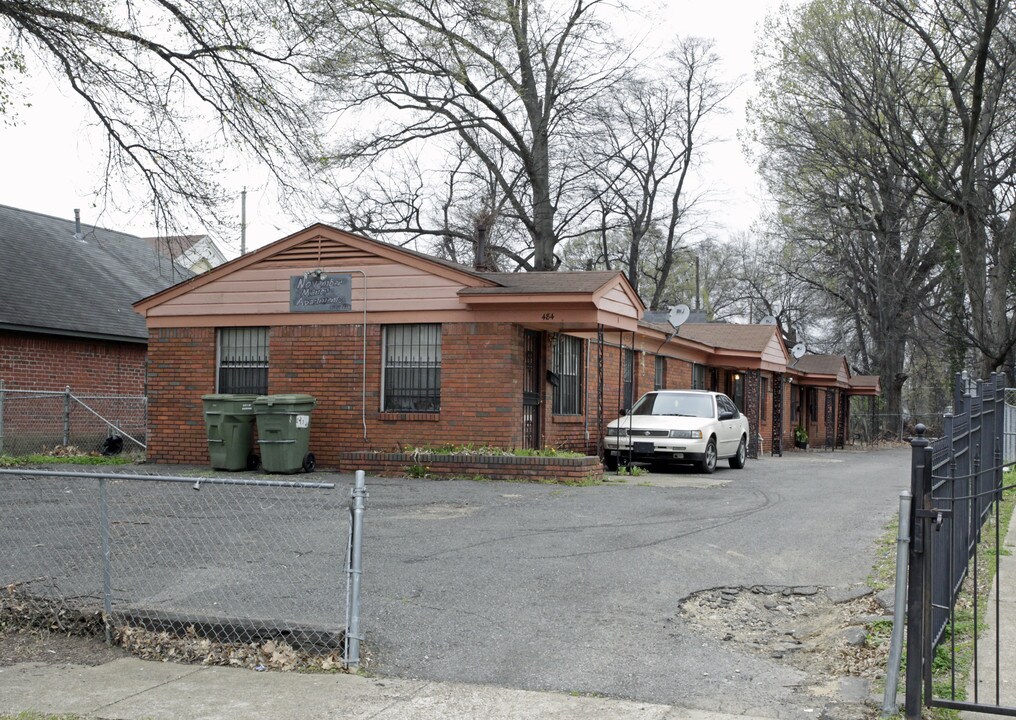 November Manor Apartments in Memphis, TN - Foto de edificio