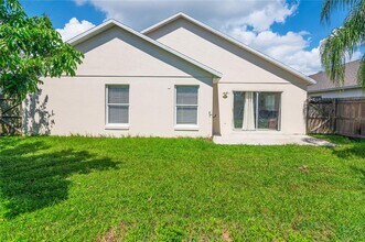 1714 Snaresbrook Way in Orlando, FL - Building Photo - Building Photo