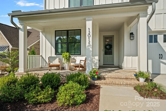 12012 Huntson Reserve Rd in Huntersville, NC - Building Photo - Building Photo