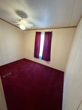 107 Nelson Rd in Crawfordville, FL - Building Photo - Building Photo
