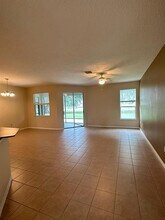 2096 The Oaks Blvd in Kissimmee, FL - Building Photo - Building Photo