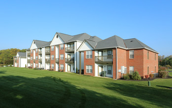 Abbie Lakes in Canal Winchester, OH - Building Photo - Building Photo