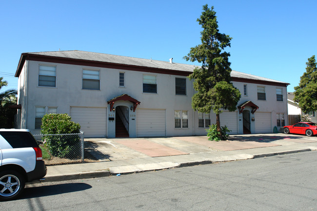 335-341 Illinois St in Vallejo, CA - Building Photo - Building Photo