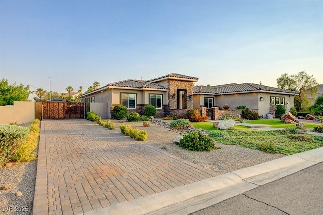 5595 El Camino Rd in Las Vegas, NV - Building Photo - Building Photo