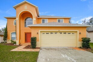 304 Michigan Ln in Kissimmee, FL - Building Photo