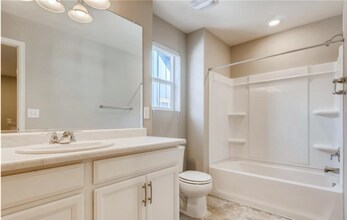 11209 E 25th Dr in Aurora, CO - Building Photo - Building Photo
