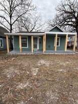 1507 N Farmer Ave in Springfield, MO - Building Photo