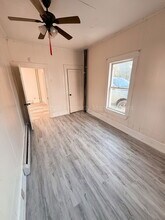 22 Gold St in Waterville, ME - Foto de edificio - Building Photo