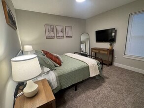 1249 Kinsmoor Ave, Unit ID1460947P in Fort Wayne, IN - Building Photo - Building Photo