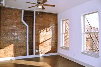 445 W McMicken Ave in Cincinnati, OH - Building Photo - Building Photo