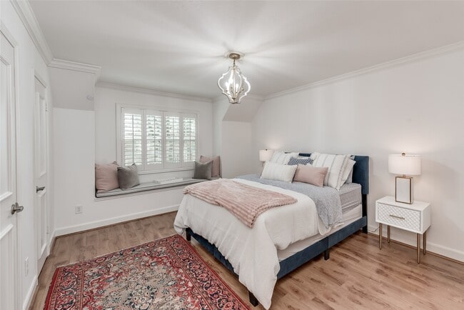 14715 Barryknoll Ln in Houston, TX - Building Photo - Building Photo