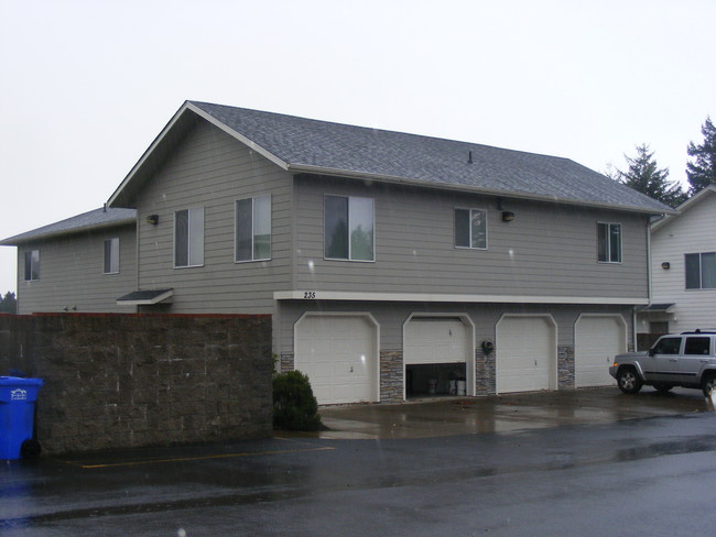 30th Street Townhouses