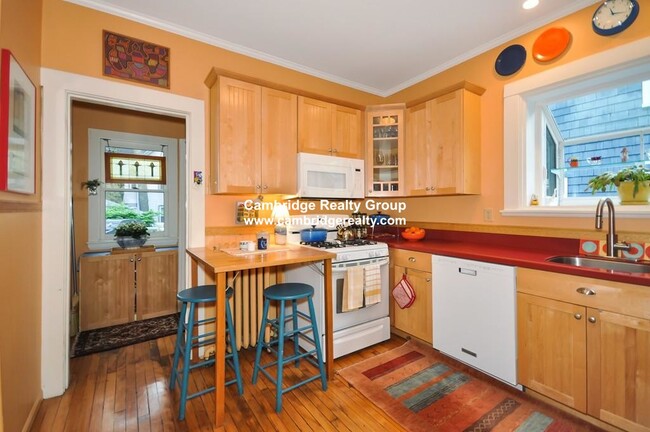 16 Chetwynd Rd, Unit T