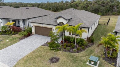 1734 Saddlewood Cir in Port Charlotte, FL - Building Photo - Building Photo
