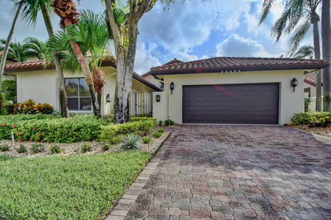 22595 Esplanada Cir