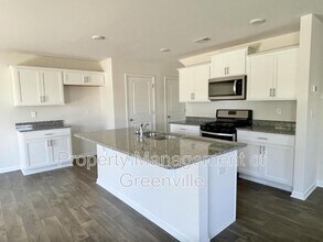 1013 Bridlebrook Trail in Greer, SC - Building Photo - Building Photo