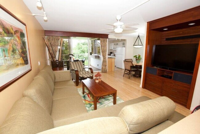 3811 Edward Rd in Princeville, HI - Building Photo - Building Photo