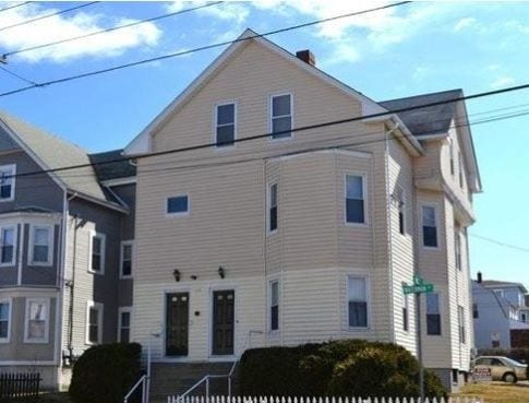 115 Waterman Ave