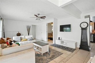 6990 NW 23rd St in Margate, FL - Building Photo - Building Photo