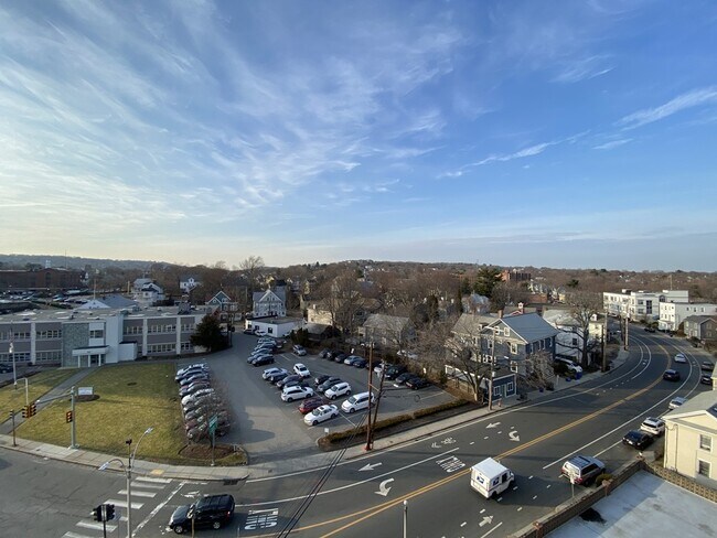 47 Mystic St in Arlington, MA - Building Photo - Building Photo