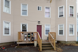 163 Ames St in Brockton, MA - Building Photo - Building Photo