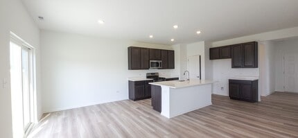 3658 Chadwick St in Portage, IN - Building Photo - Building Photo