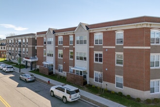 Mt. Aaron Village in Buffalo, NY - Building Photo - Building Photo
