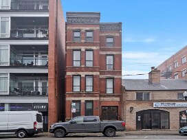 2672 N Halsted St, Unit 3W in Chicago, IL - Building Photo