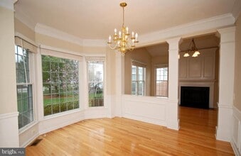 31 Maidenhead Rd in Princeton, NJ - Building Photo - Building Photo