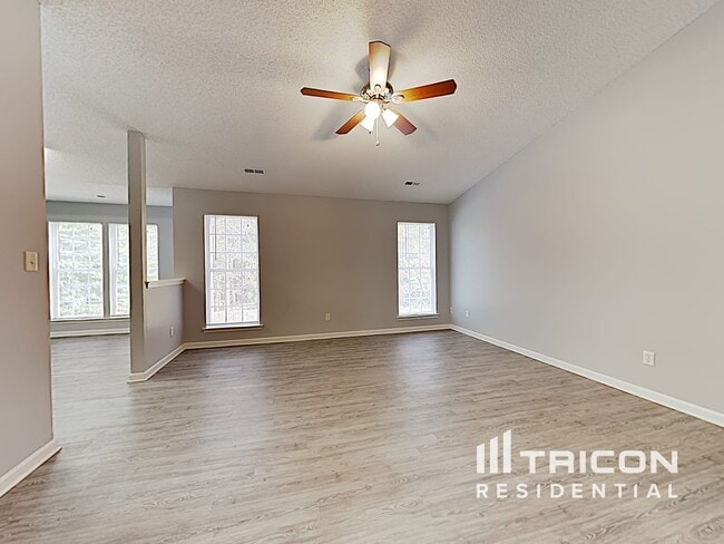 8004 Seattle Slew Ct in Charlotte, NC - Building Photo - Building Photo
