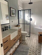 224 Wilmot Rd in Ocean Beach, NY - Building Photo - Building Photo