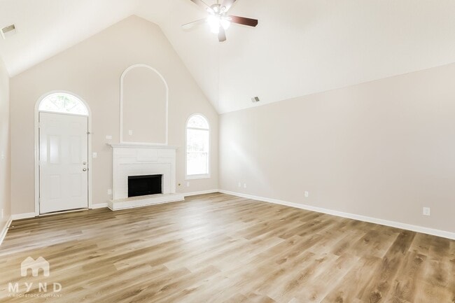 283 Hunters Chase in Mcdonough, GA - Foto de edificio - Building Photo