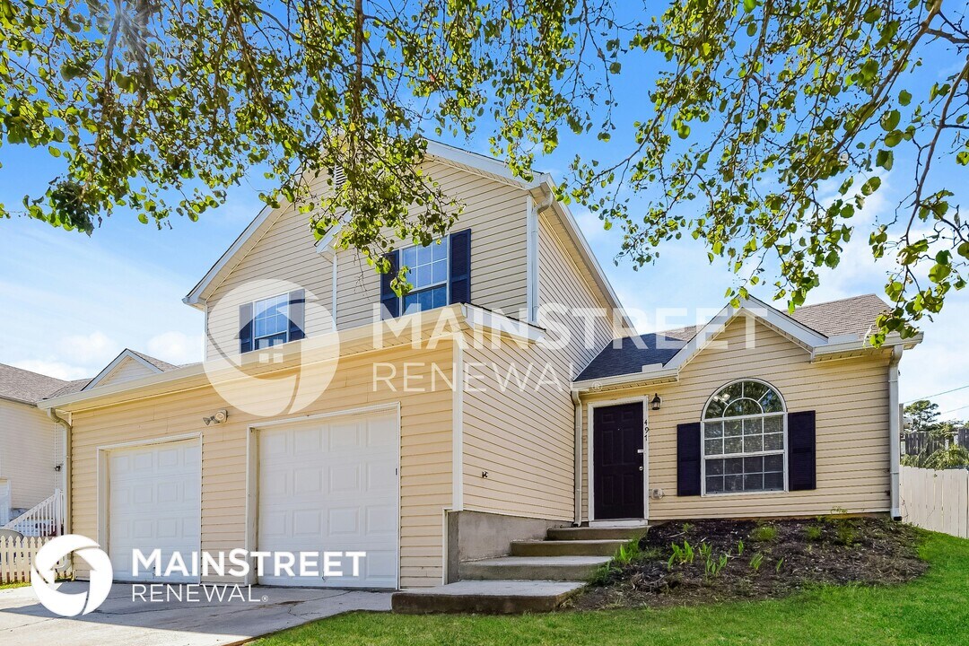 497 Eagles Crossing Cir in Riverdale, GA - Building Photo