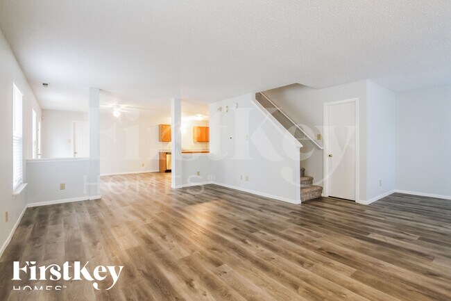 12662 Courage Crossing, Unit 836 in Fishers, IN - Building Photo - Building Photo