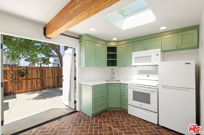 property at 3156 W 74th St