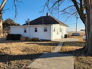 8747 N 143rd St E in Benton, KS - Building Photo - Building Photo
