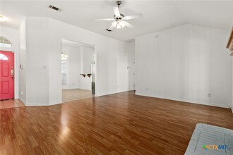 1304 Trailboss Dr in Killeen, TX - Building Photo - Building Photo