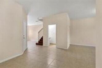 21113 NW 14th Pl in Miami Gardens, FL - Building Photo - Building Photo