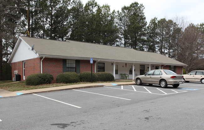 Orchard Apartments in Cumming, GA - Building Photo - Building Photo