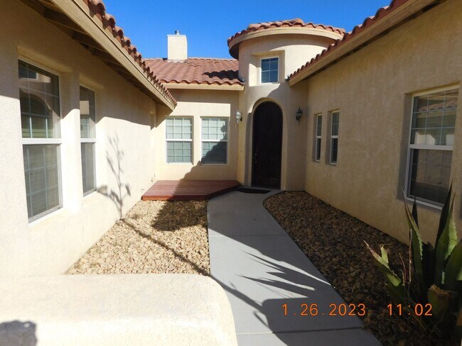 108 W Franklin Ave in Ridgecrest, CA - Building Photo - Building Photo