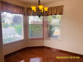 608 Panama Dr in Sparks, NV - Building Photo - Building Photo