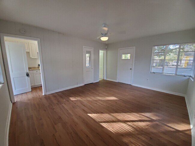 612 East Ave in Sarasota, FL - Building Photo - Building Photo