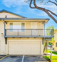 2304 L St in Antioch, CA - Building Photo