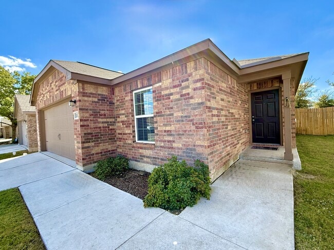 property at 1008 Riverdale Cove