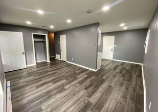2409 Shepherd Dr NW in Huntsville, AL - Building Photo - Building Photo