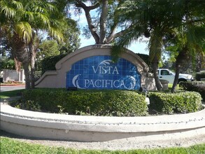1046 Calle Del Cerro in San Clemente, CA - Building Photo - Building Photo