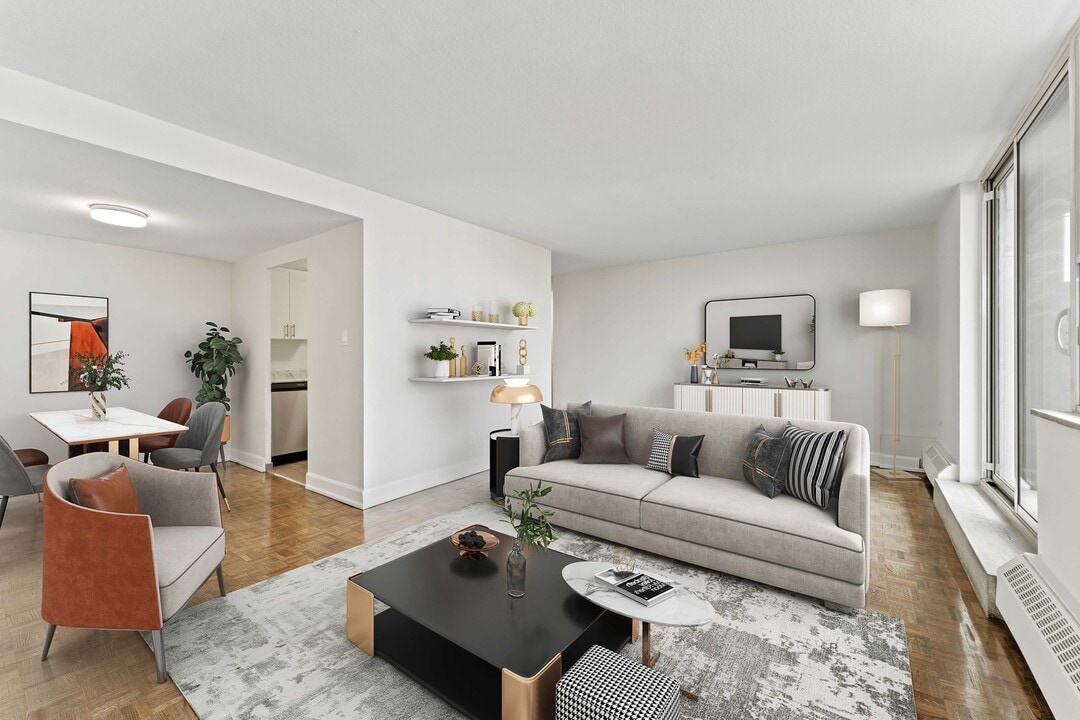 1230 Whiteoaks Blvd in Oakville, ON - Building Photo