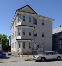 104 Tallman St in New Bedford, MA - Building Photo - Building Photo