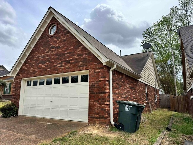 8415 Jacob Dr in Memphis, TN - Building Photo - Building Photo